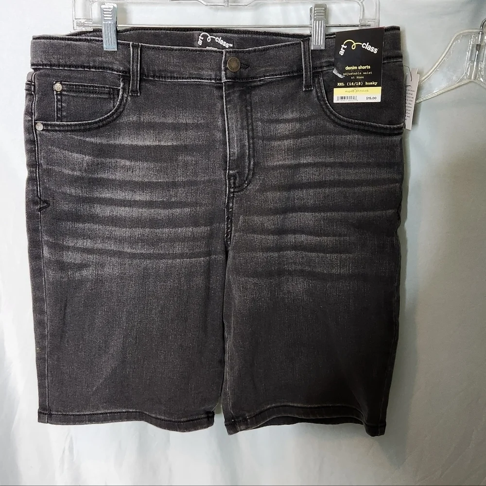 Art Class Super Stretch Shorts